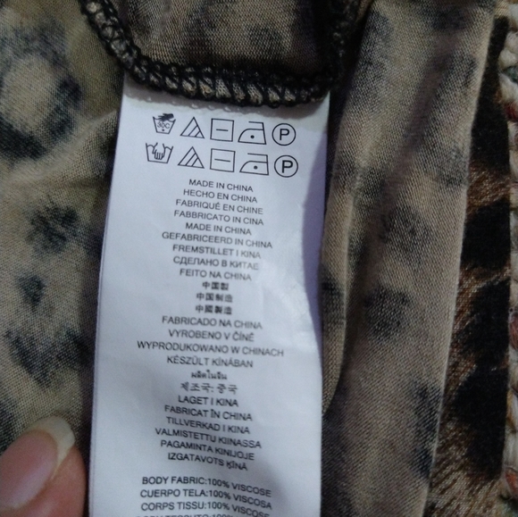 size M Michal Kors Womens Animal Print Round Neck Lace Pullover T-Shirt - Picture 12 of 16